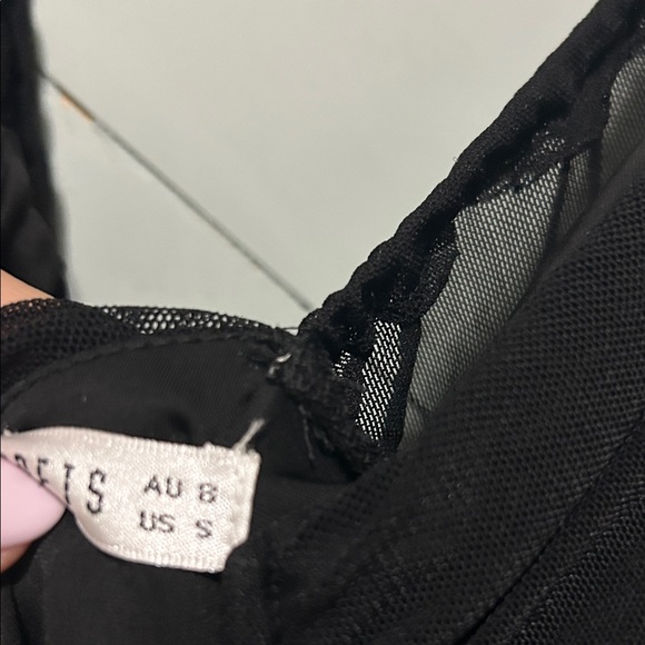 Saints + Secrets Selfie Leslie Black Off-Shoulder Ruched Dress size small - Picture 7 of 8